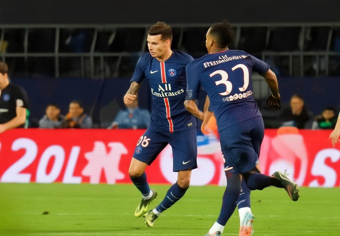 2018年巴萨与切尔西激战回顾：巅峰对决的战术与精彩瞬间分析